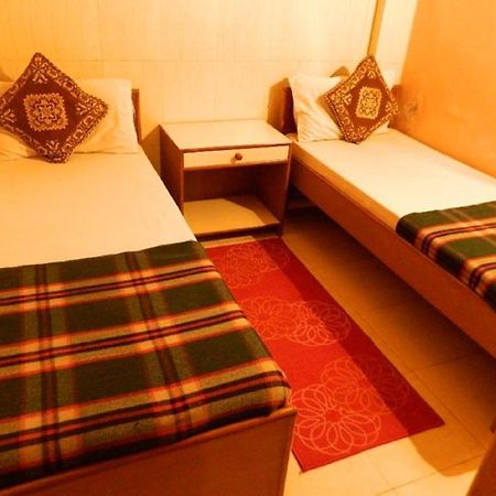 نويدا Viraaj Guest House المظهر الخارجي الصورة