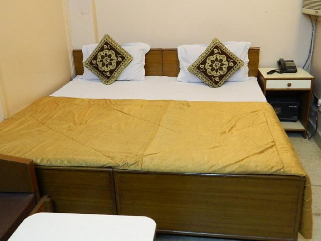نويدا Viraaj Guest House المظهر الخارجي الصورة